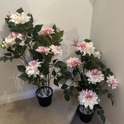 Set of 2, artificial flower arrangements (31” tall)