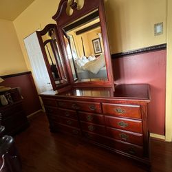 Antique Victorian Carved Mahogany Dresser w/ Mirror 