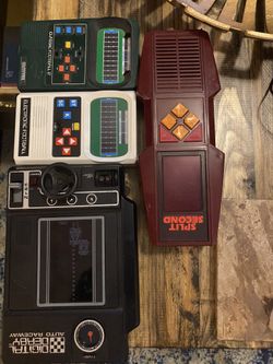 Vintage handheld games 90 Bucks