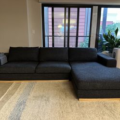 Rove concepts charcoal sectional w/right hand chaise 