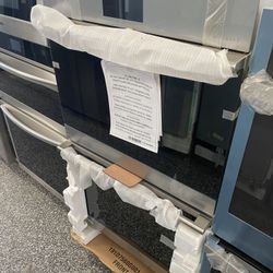 30 Inch GE Cafe Electric Double Oven 