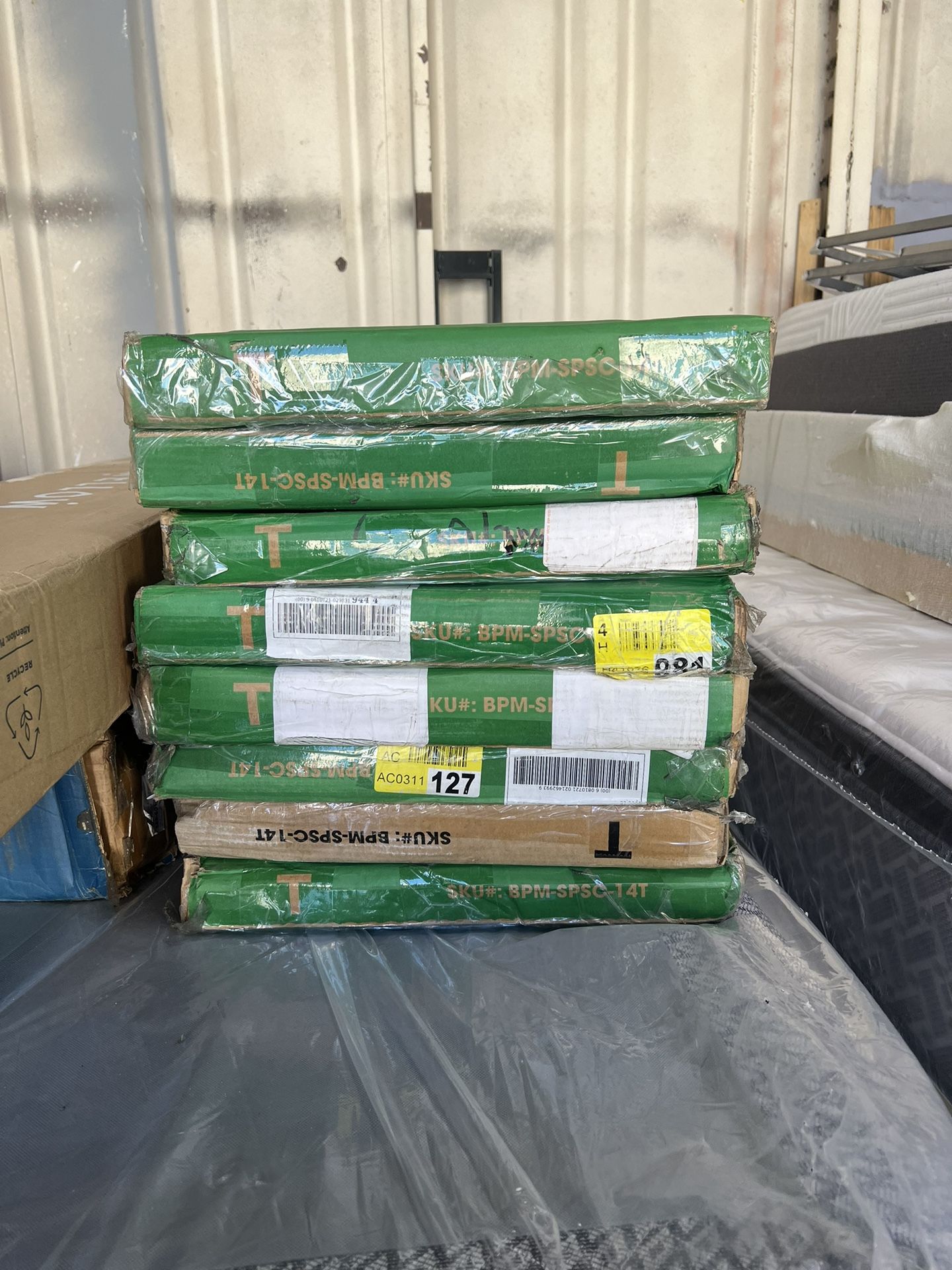 Brand New Twin Size Metal Bed Frame!!