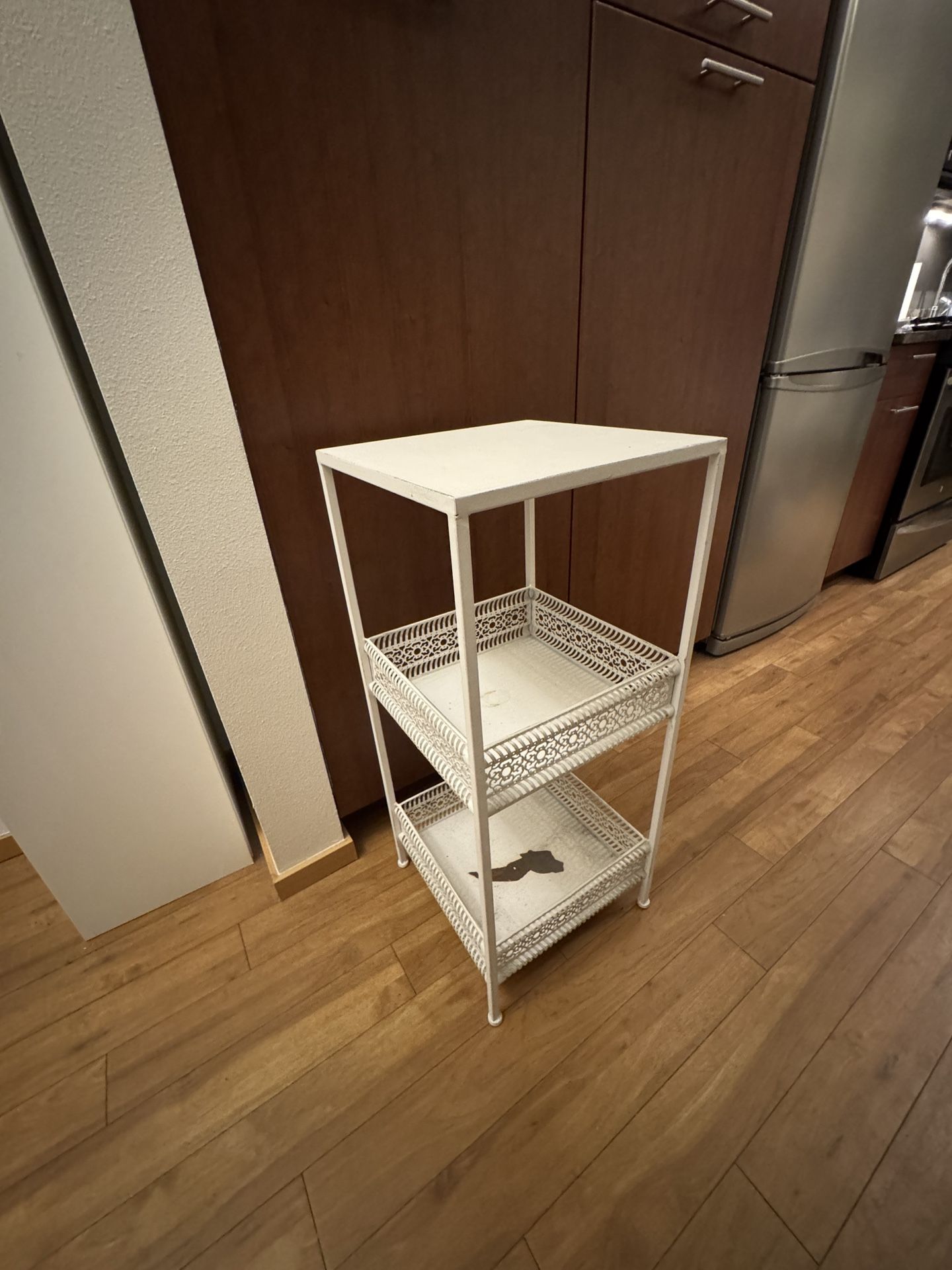White Metal Shelf - 3 Tier