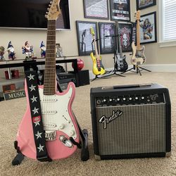 Pink Austin Mini Strat Guitar / Fender Amp / Star Strap / Case/Stand