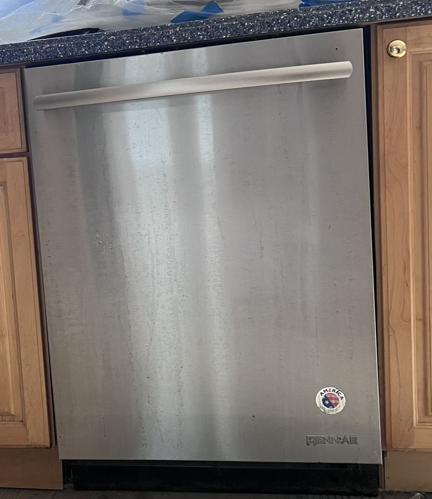 Jenn Air Trifecta dishwasher