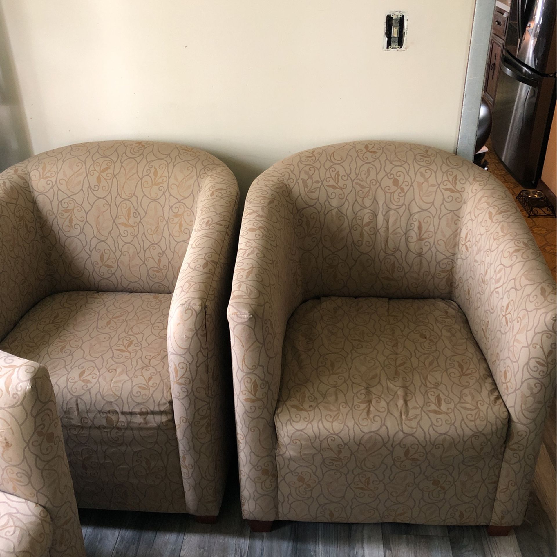 set of three small couches