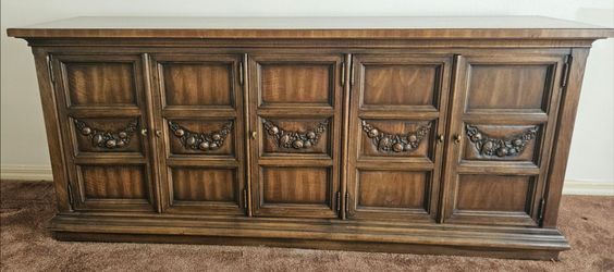 Traditional Carved Wood Sideboard Buffet