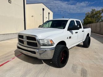 2012 dodge ram 2500 ST