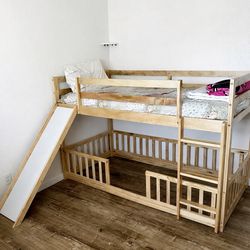 Low bunk bed - Natural Wood
