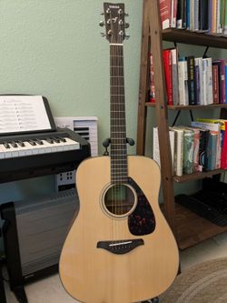 Yamaha FG800 Acoustic Guitar