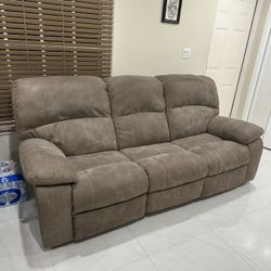 3-Seat Electric Reclining Sofa – Brown/Taupe Mix with USB Ports