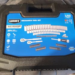 Hart  140 Pc Set