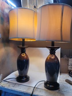 (2)Table lamp ...
