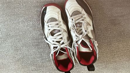 Mens Size 7Y Metro Jordan 2s