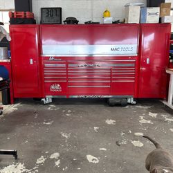 Mac Tools Maximizer Tool Box With Sides And Hutch