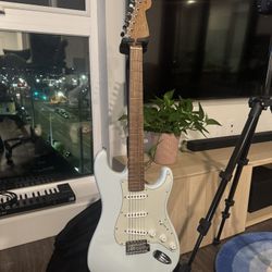 Fender American Professional II GT11 Stratocaster - Sonic Blue, Sweetwater Exclusive