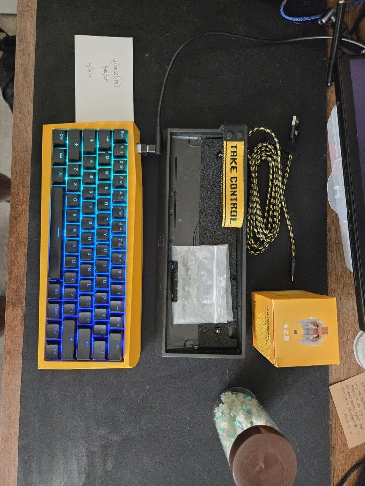 Custom Wooting 60HE, E-Yellow Blade Aluminum Case, Gateron Jade Switches
