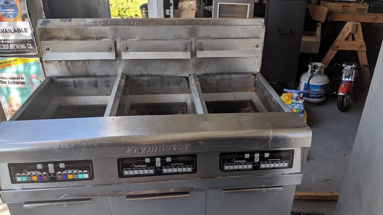 Restaurant equipment frymaster deep fryer