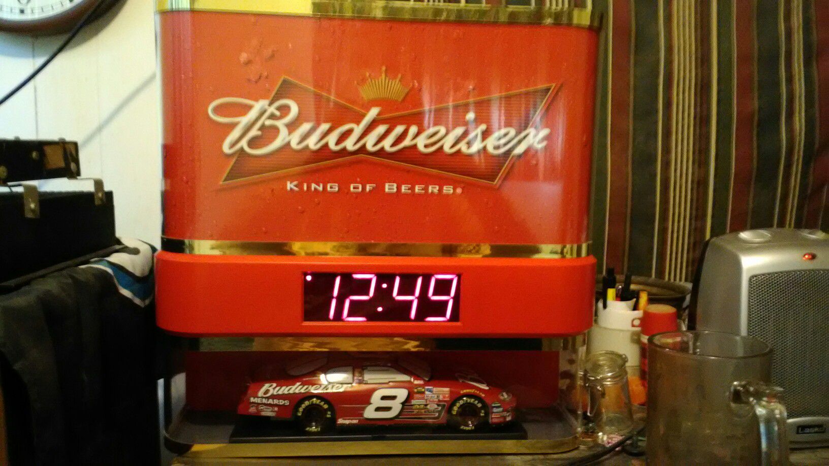 Budweiser clock light and #8 car