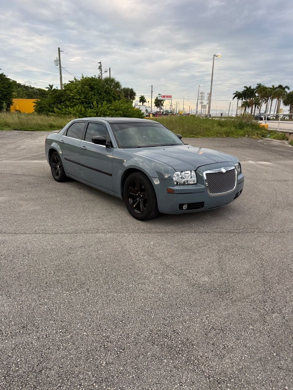 2007 Chrysler 300 for Sale in Lake Worth, FL - OfferUp