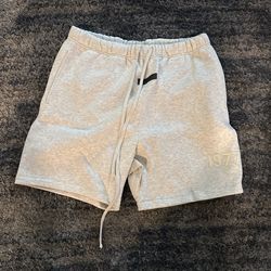 Essentials Shorts