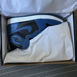 Air Jordan 1 Retro High OG "ROYAL" 2017 - Size 11 - 555088 007