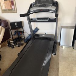 Nordictrack And Bowflex C6 Spin Bike Combo