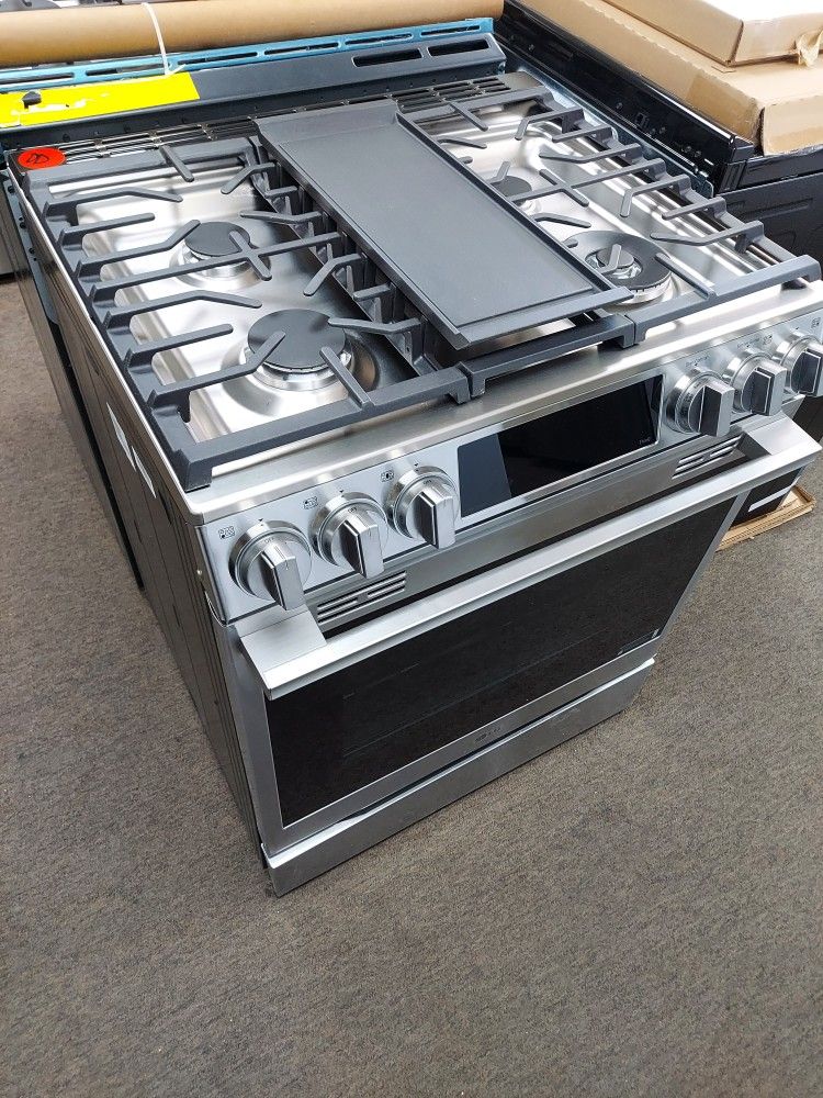 LG 30" Slide-In Gas Range