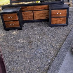 Queen Size Bedroom Set W/brandnew Mattress