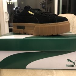Brand New Puma Sneakers 