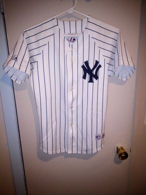 yankees jersey for sale near me