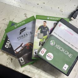 XBOX ONE/X Video game LOT