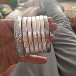 Silver Bracelets  For Wemon Olso Git Earng Too 