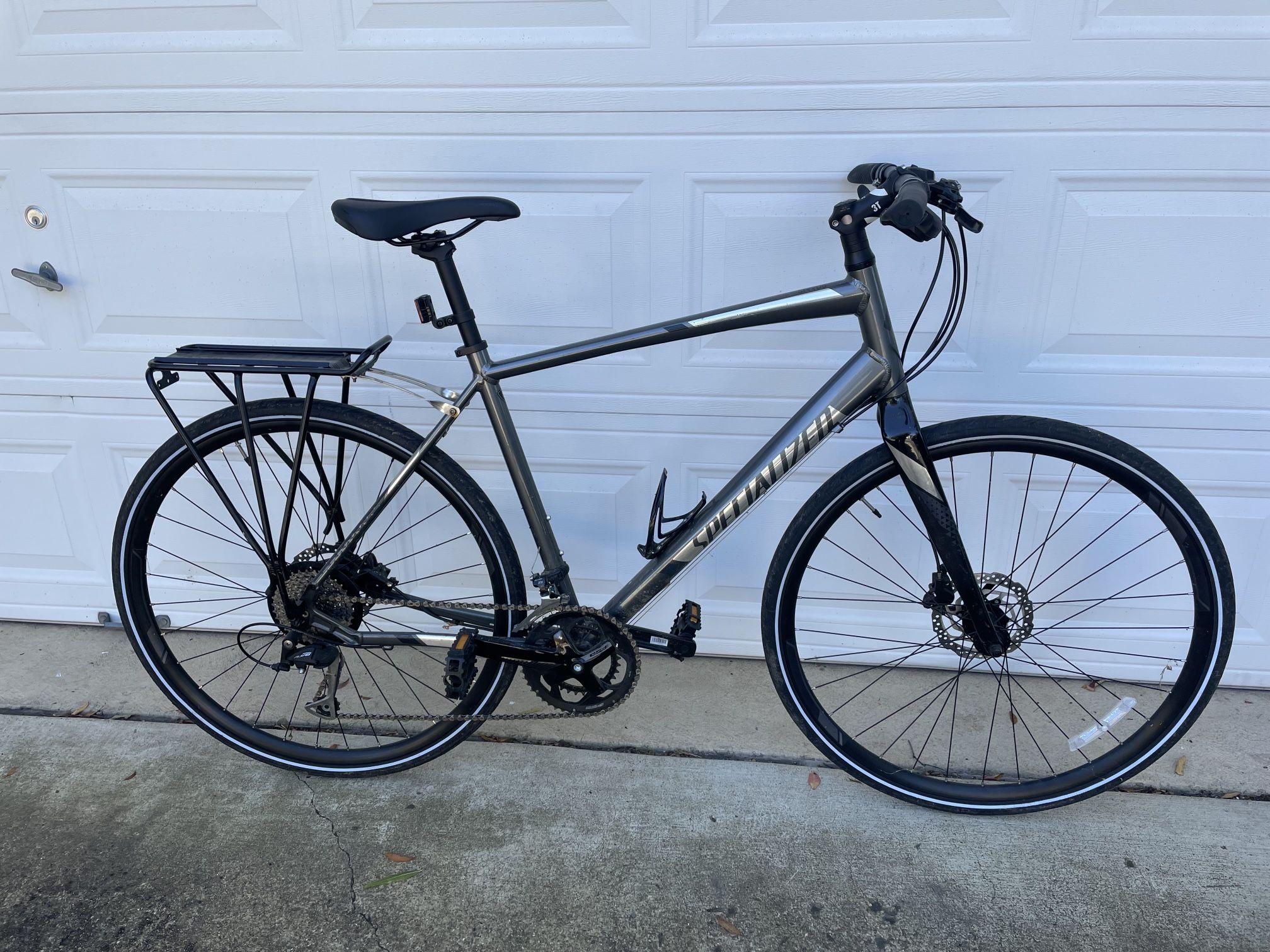 Specialized Men’s Hybrid Large Frame Bicycle