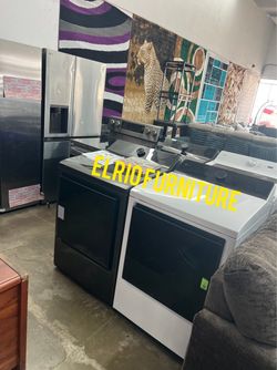 Washer or dryer