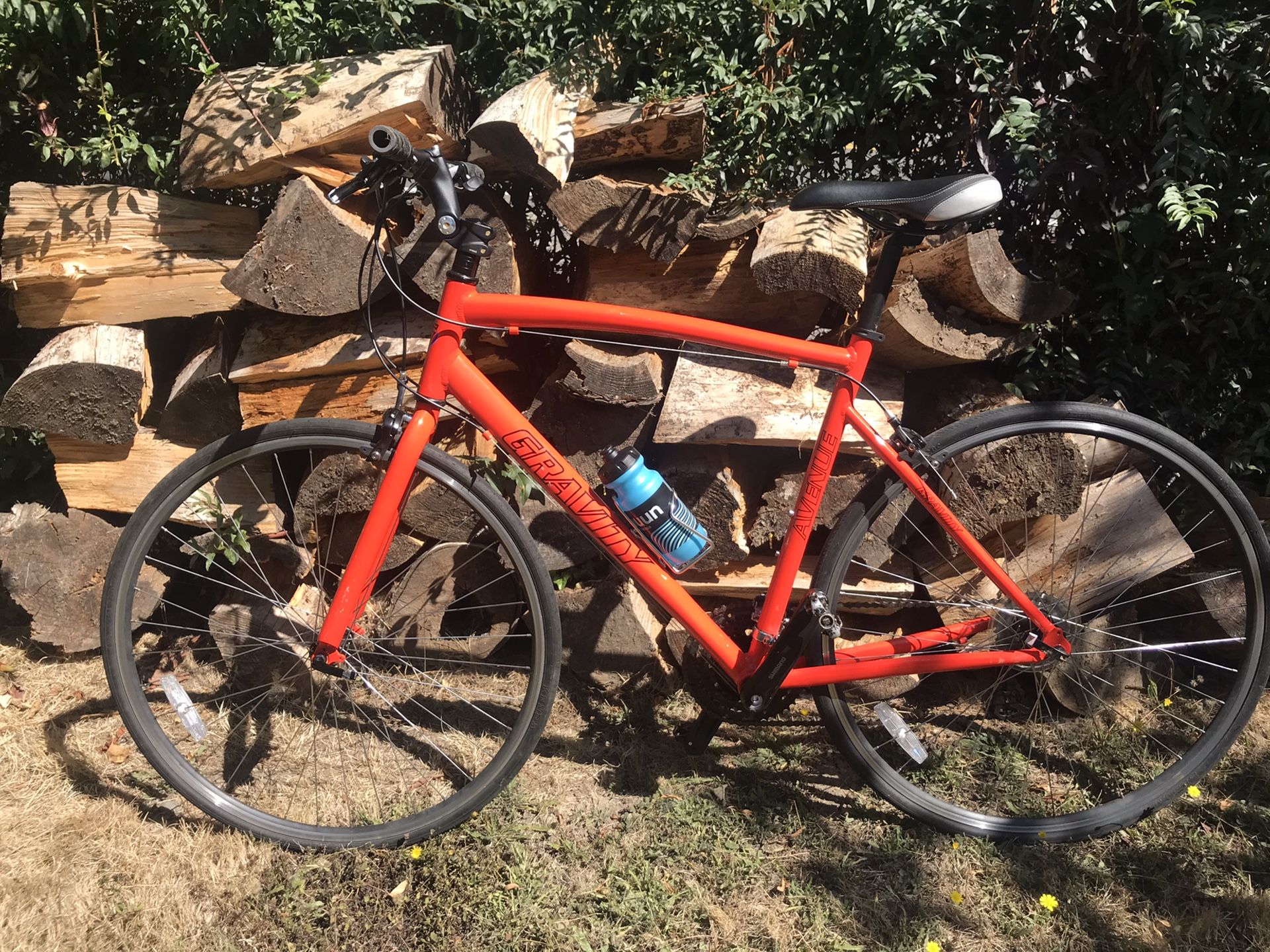 Gravity Road Bike