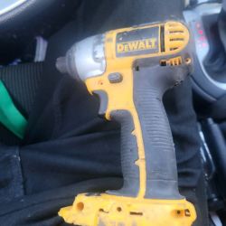 Dewalt Impact Drill 18 Volts 