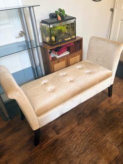 Champagne Tufted Upholstered Storage Bench – Velvet Entryway / Bedroom Bench