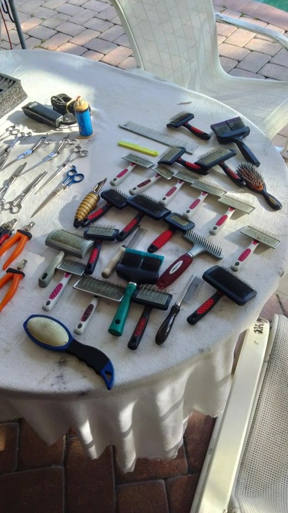 Animal Skinning Tools