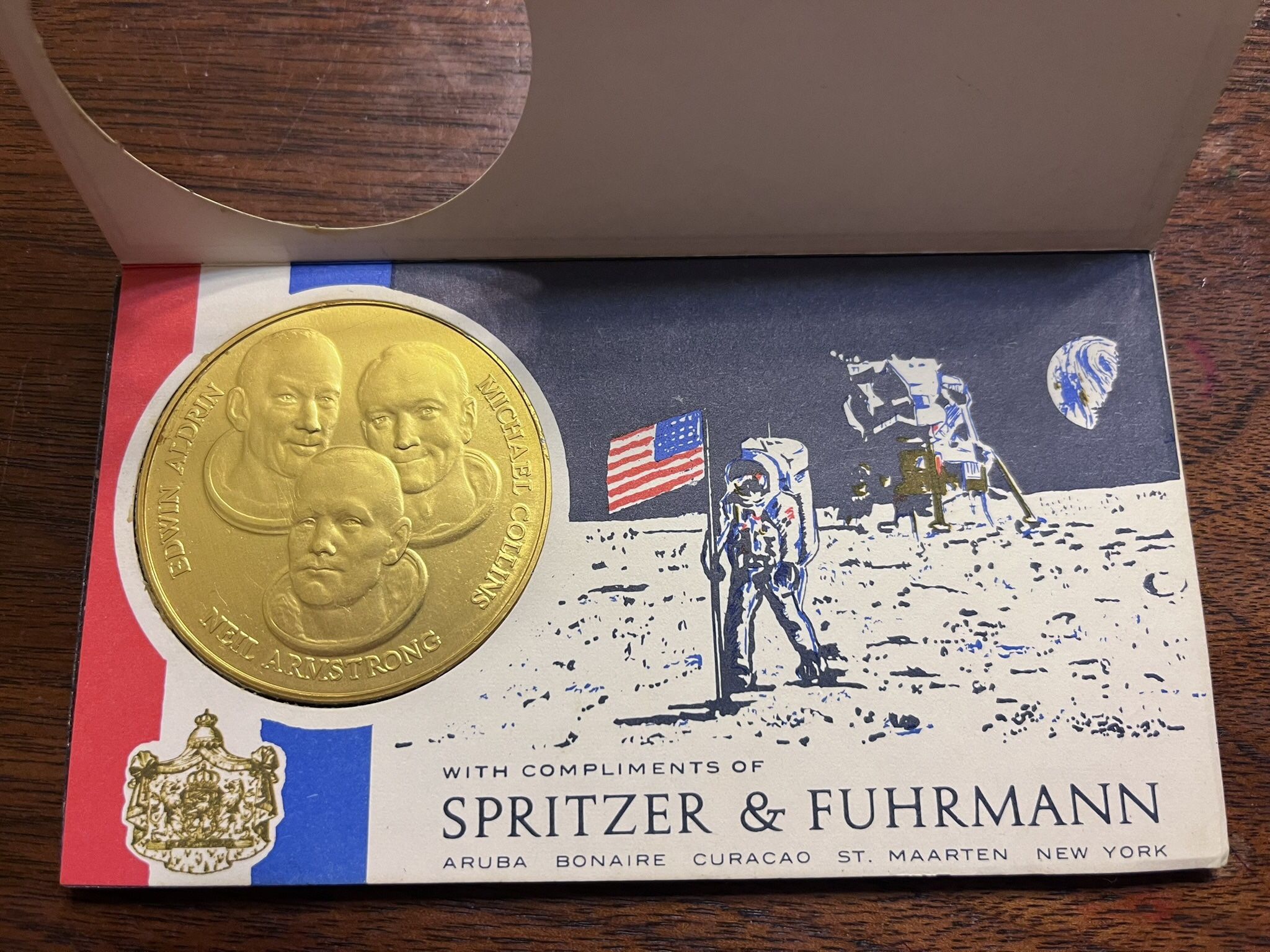 Apollo XI - First Lunar Landing Medal from 1969. Like new in holder