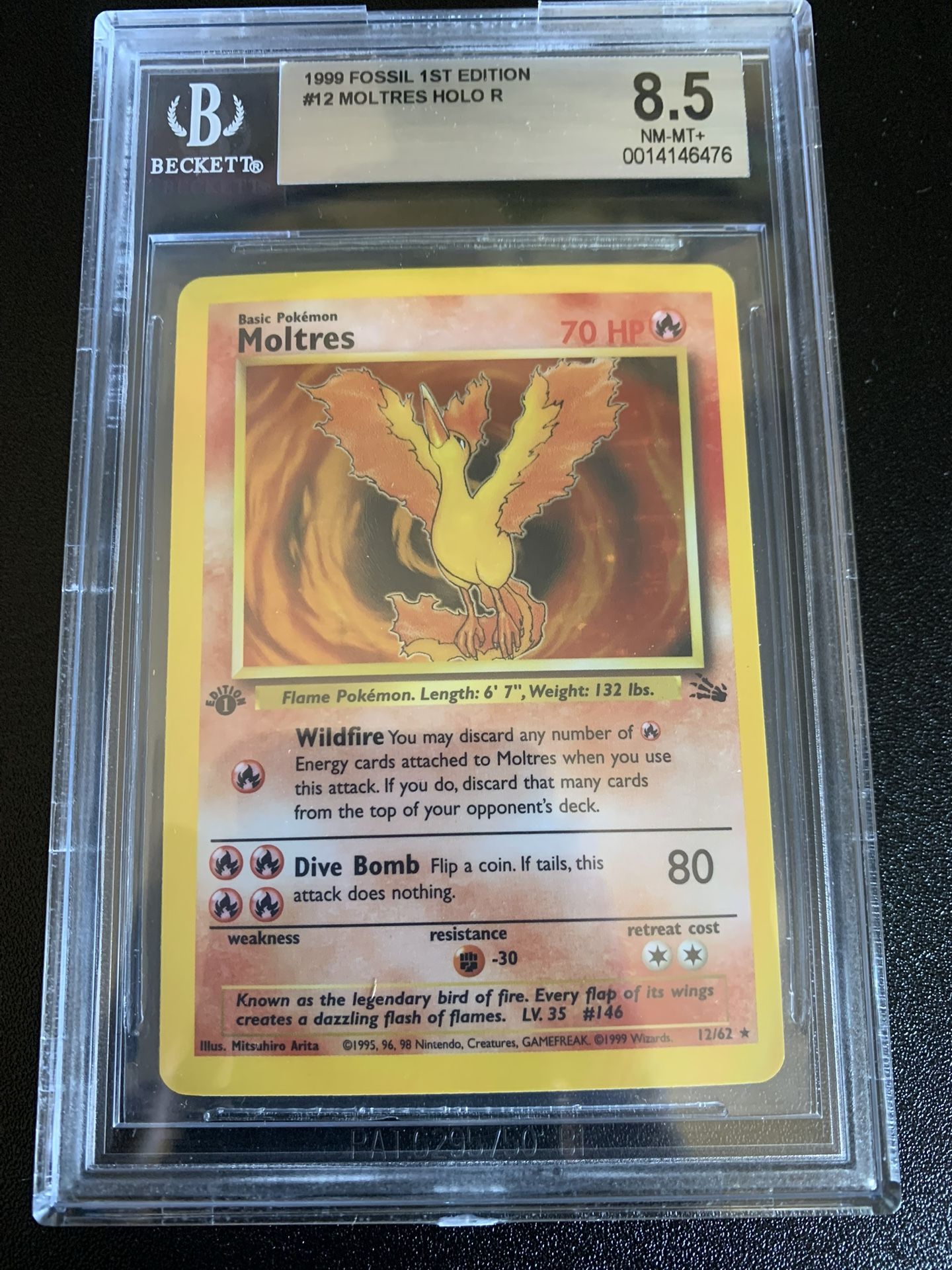 1999 1st Edition Moltres- Pokémon- Beckett 8.5 Graded
