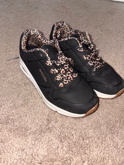 Girls size 2!