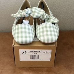 Journee Collection Womens Seralinn Mary Jane Slip On Square Toe Flats Sage