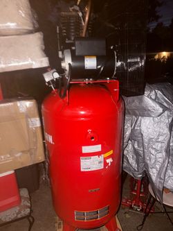 CRAFTSMAN 80-Gallon Electric 175 PSI Vertical Air Compressor with Accessories Included