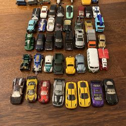 Vintage and rare hot wheels: ferraris, gts, planes, vw, lambos, trucks, buses, all from 2000’s or before.