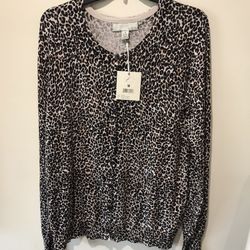 Women’s Sweater / Cardigan /size M/Cheetah Print /nwt