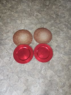 Table Chargers Set