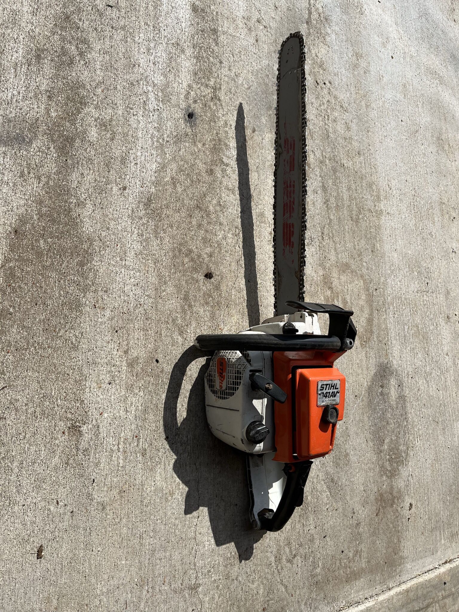 Stihl 041AV Chainsaw 24” Oregon Bar