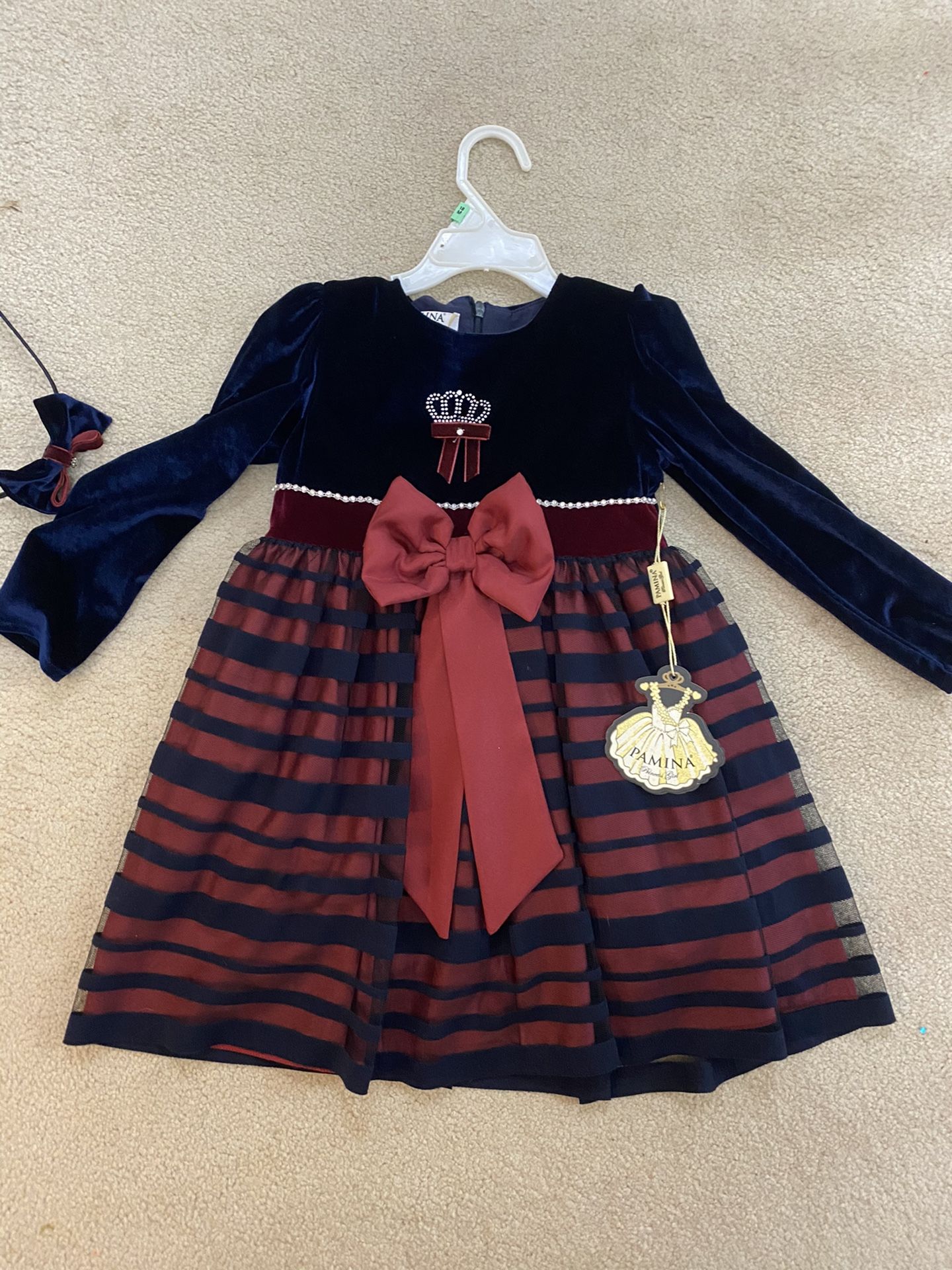 Beautiful velour girls dress 4t with headbands