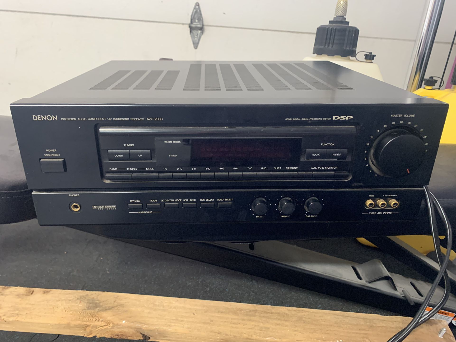 Denon Audio Receiver AVR-2000
